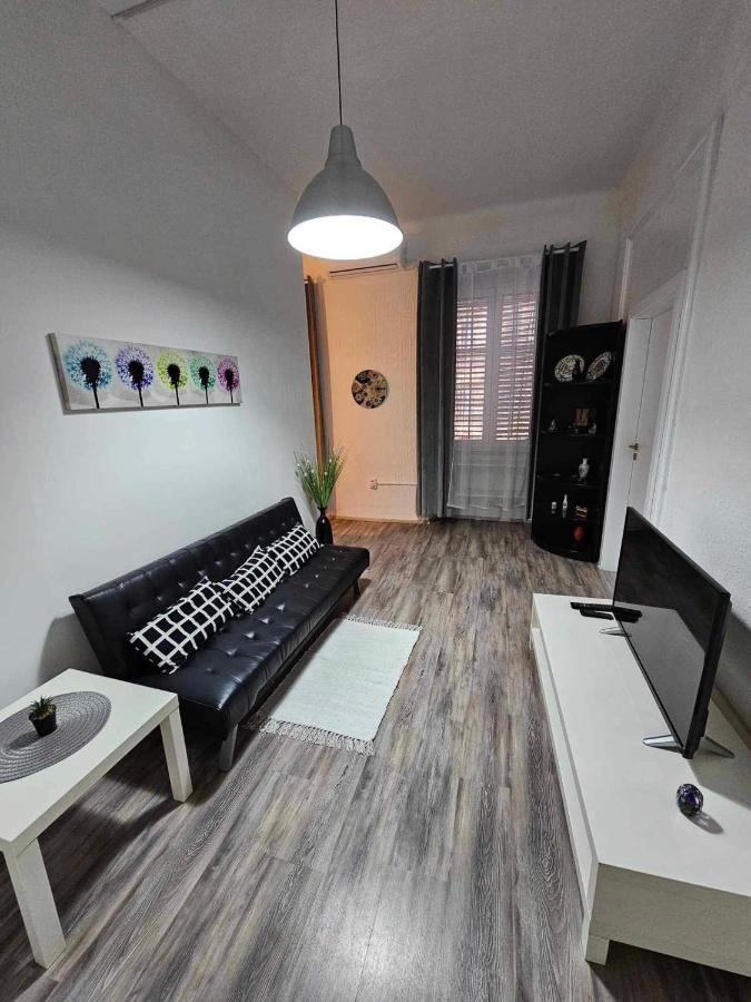 App Garibaldi Apartment *